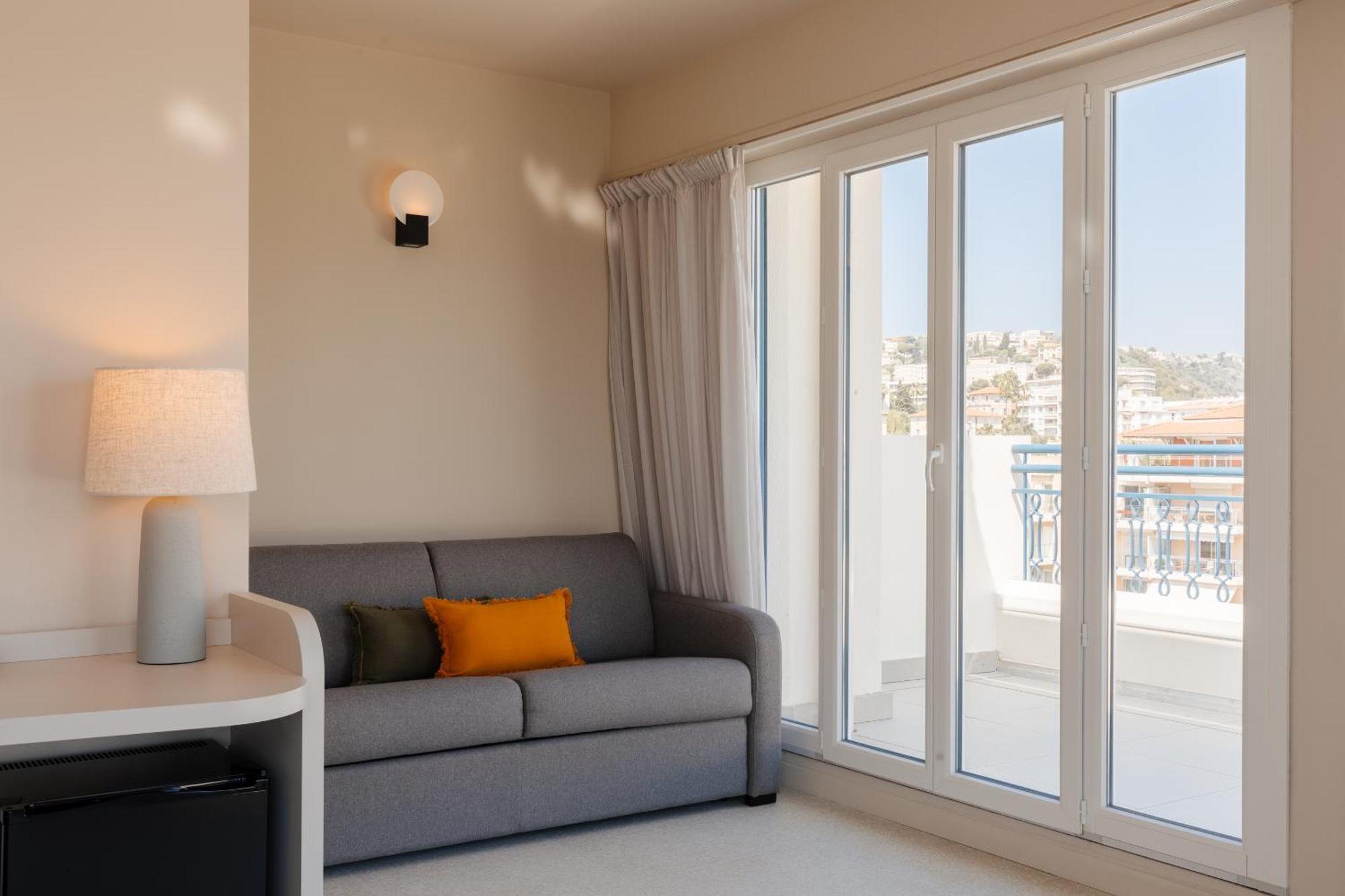 Yelo Promenade Powered By Sonder Hotel Nice Bagian luar foto