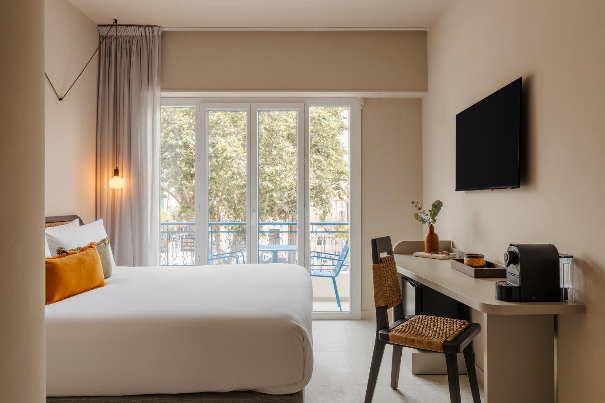 Yelo Promenade Powered By Sonder Hotel Nice Bagian luar foto