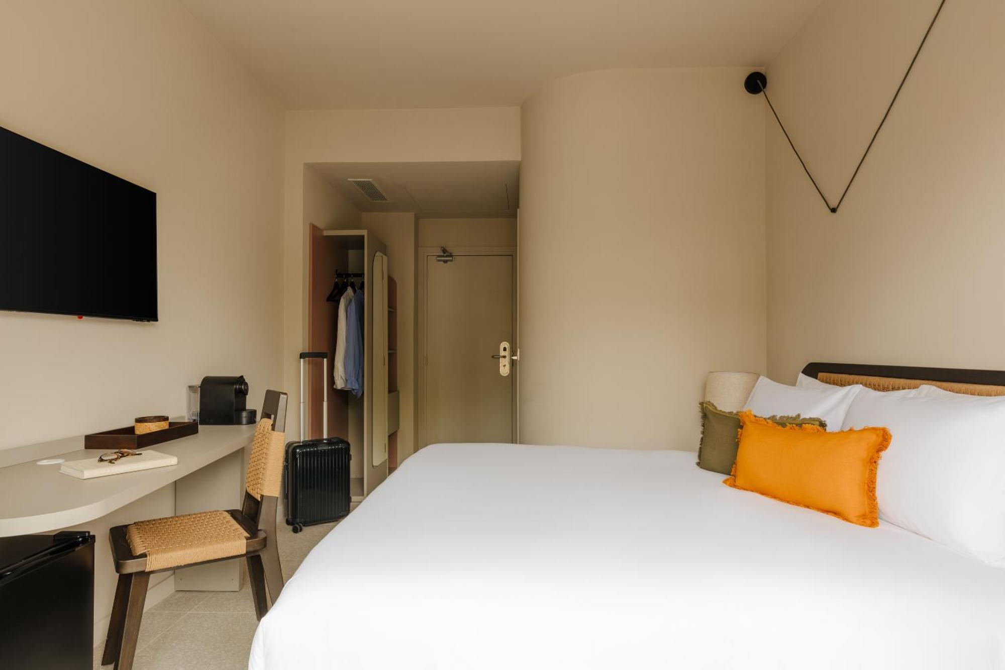 Yelo Promenade Powered By Sonder Hotel Nice Bagian luar foto